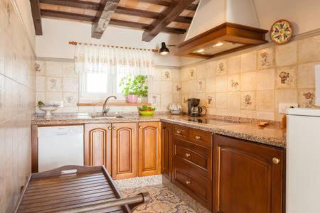 Casa Rural-Granja โกนิล เด ลาฟรอนเตรา ภายนอก รูปภาพ
