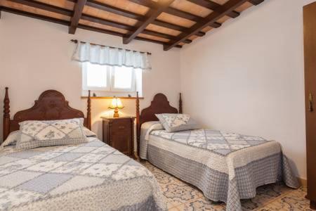 Casa Rural-Granja โกนิล เด ลาฟรอนเตรา ภายนอก รูปภาพ